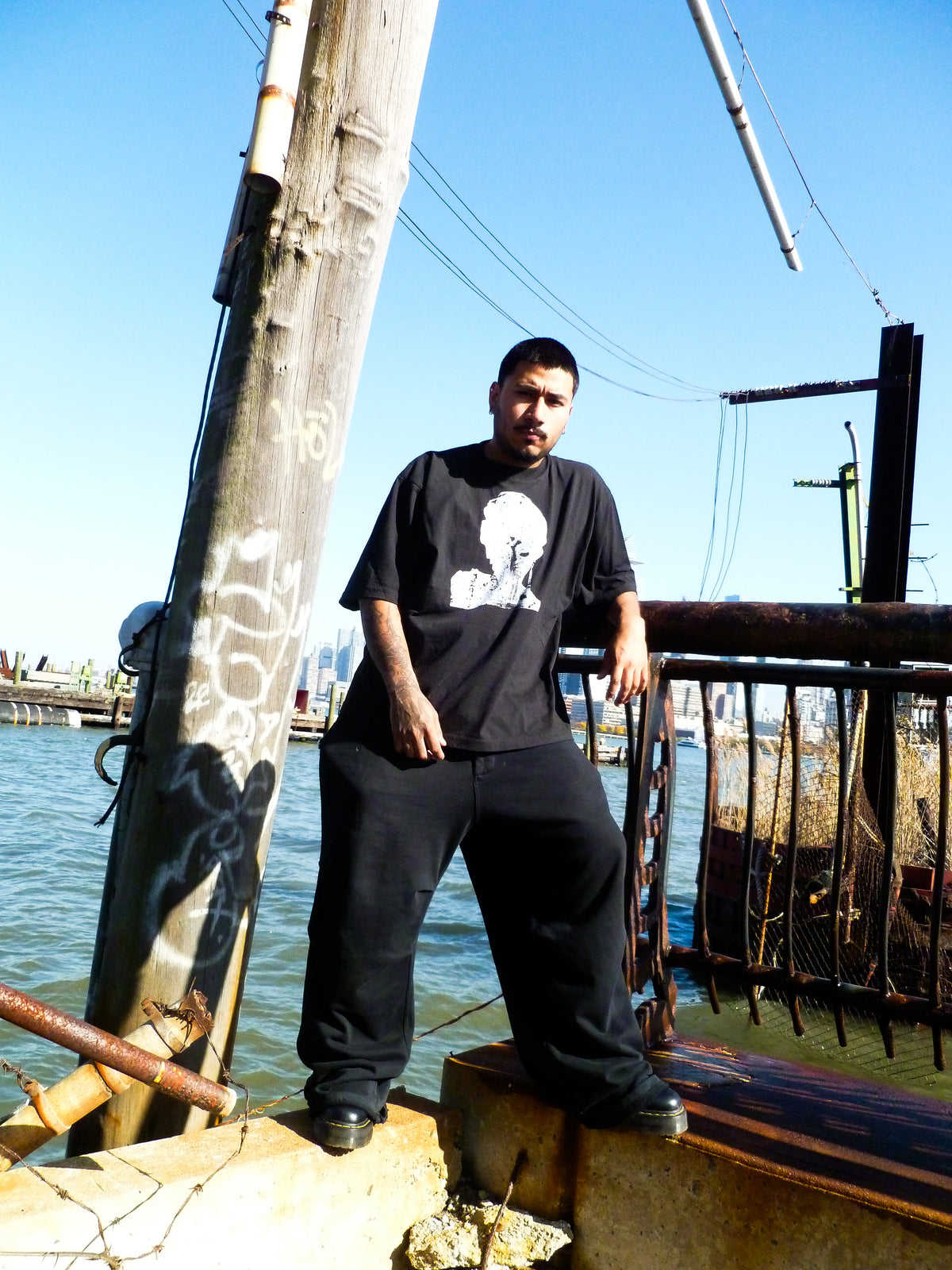 Res World BLANK SLATE BLACK T-SHIRT